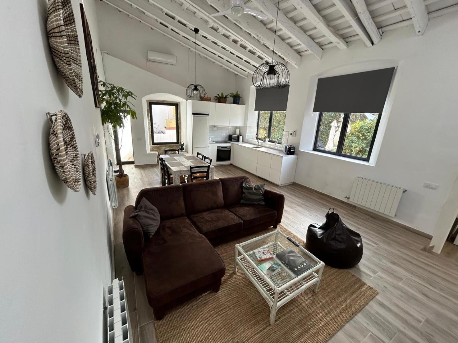 Villa Costa Maresme, Barcelona ,Valentinos House & Pool à Vilassar De Dalt Extérieur photo