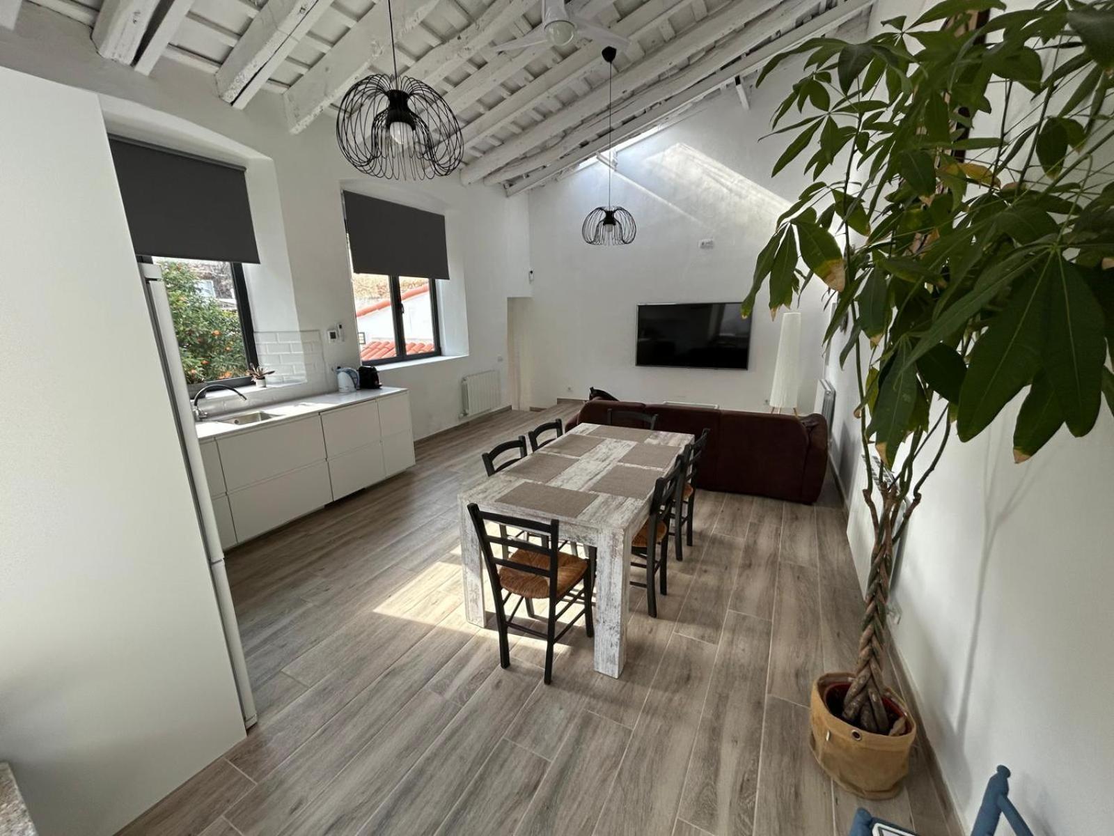 Villa Costa Maresme, Barcelona ,Valentinos House & Pool à Vilassar De Dalt Extérieur photo